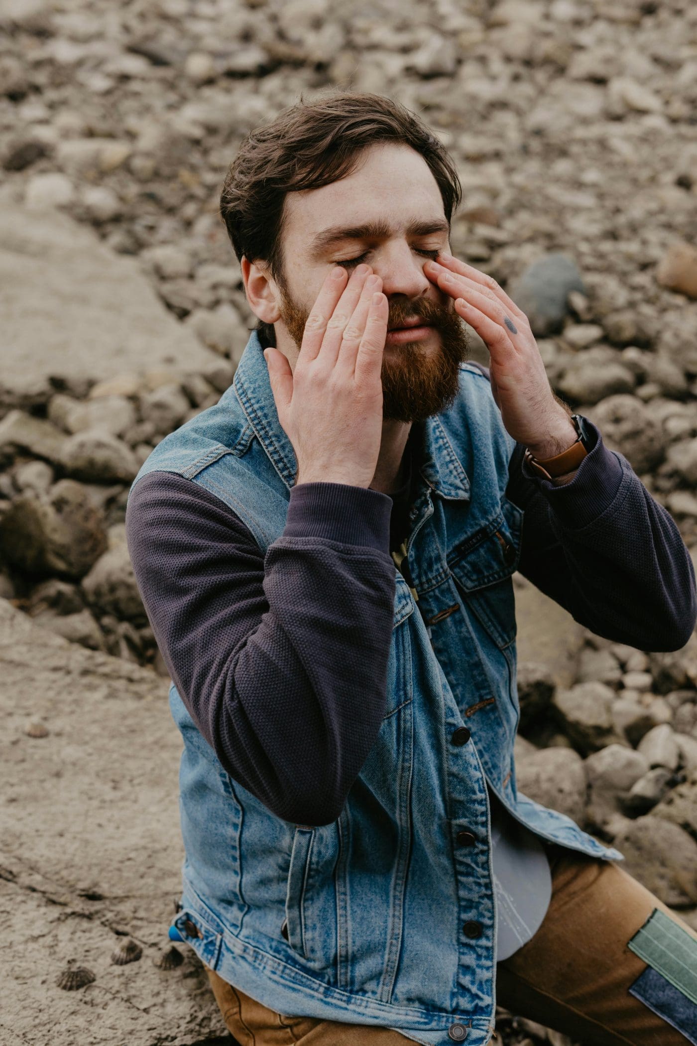 Tapping - Emotional Freedom Technique - Calmness at the end of your fingertips. Tapping is a technique you take with you, so that no matter where you are, you can calm to reconnect in relationship.
